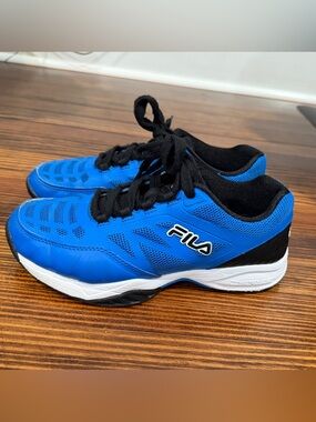 FILA boys Blue and Black Court shoes - size 5